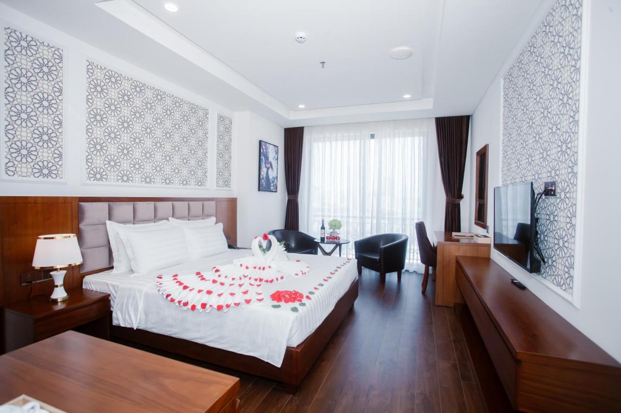 Century Hotel Da Nang Esterno foto
