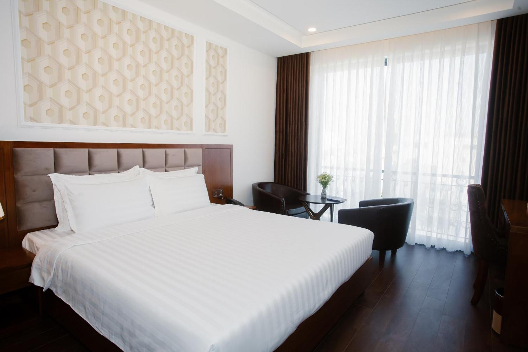 Century Hotel Da Nang Esterno foto